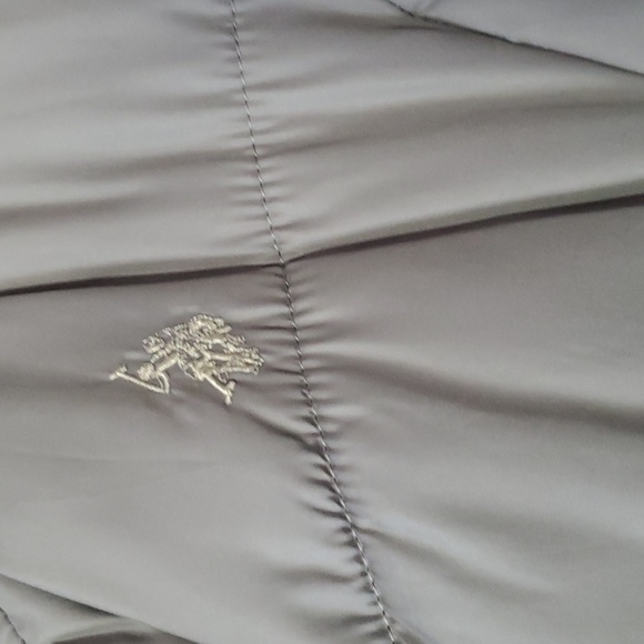 Jacket - Picture 4 of 11